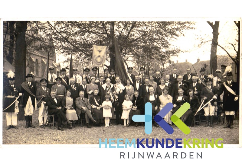1932-0143 (2)